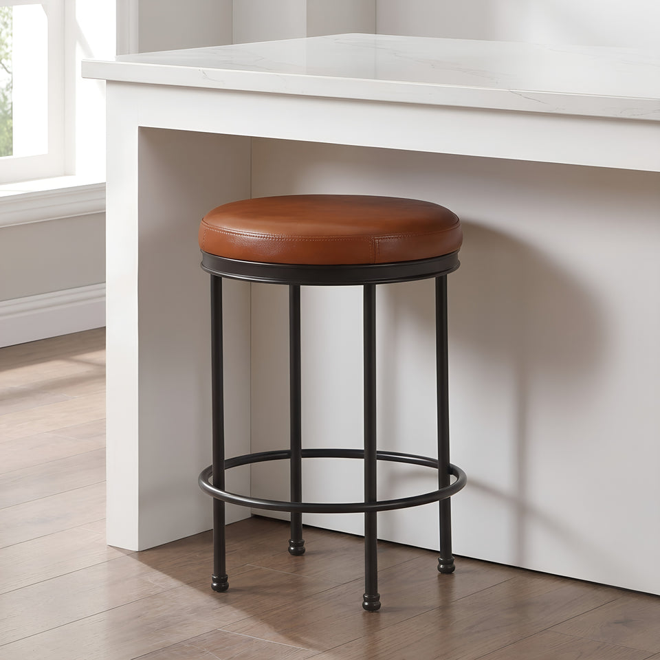 The Stool That Disappears <em>When You Don't Need It.</em>