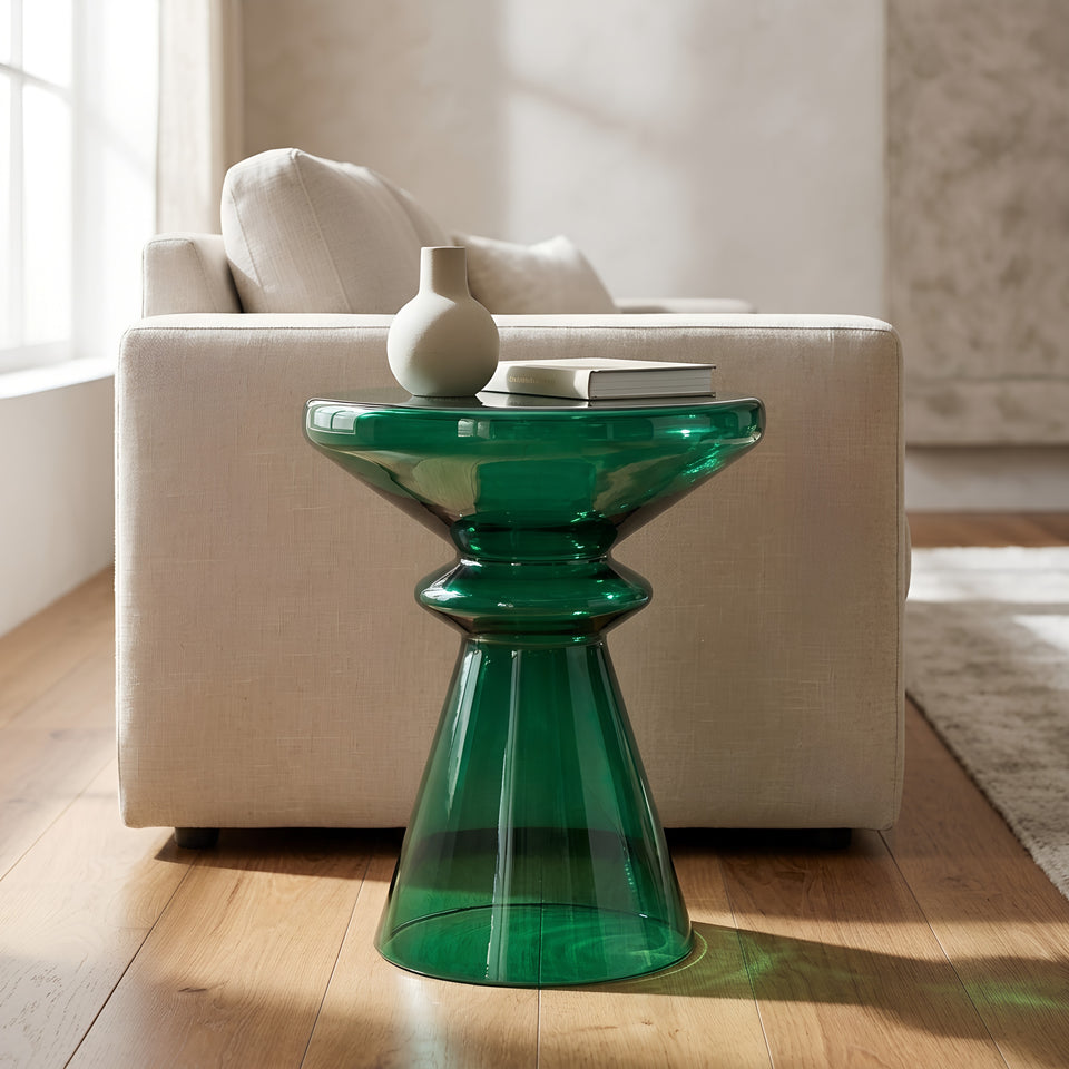Bold Color. <em>The Right Piece to Carry It.</em>