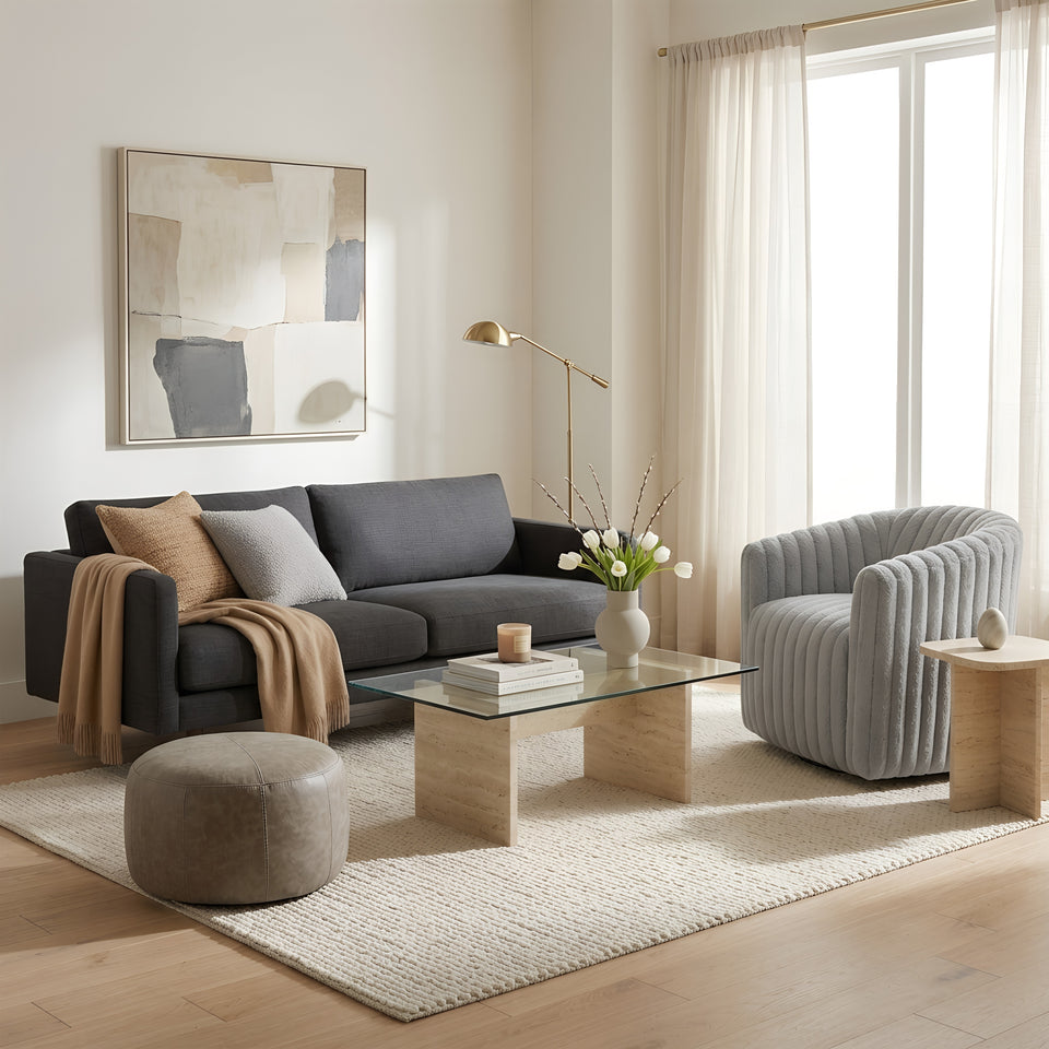A Bold Piece<em> That Knows How to Share a Room.</em>