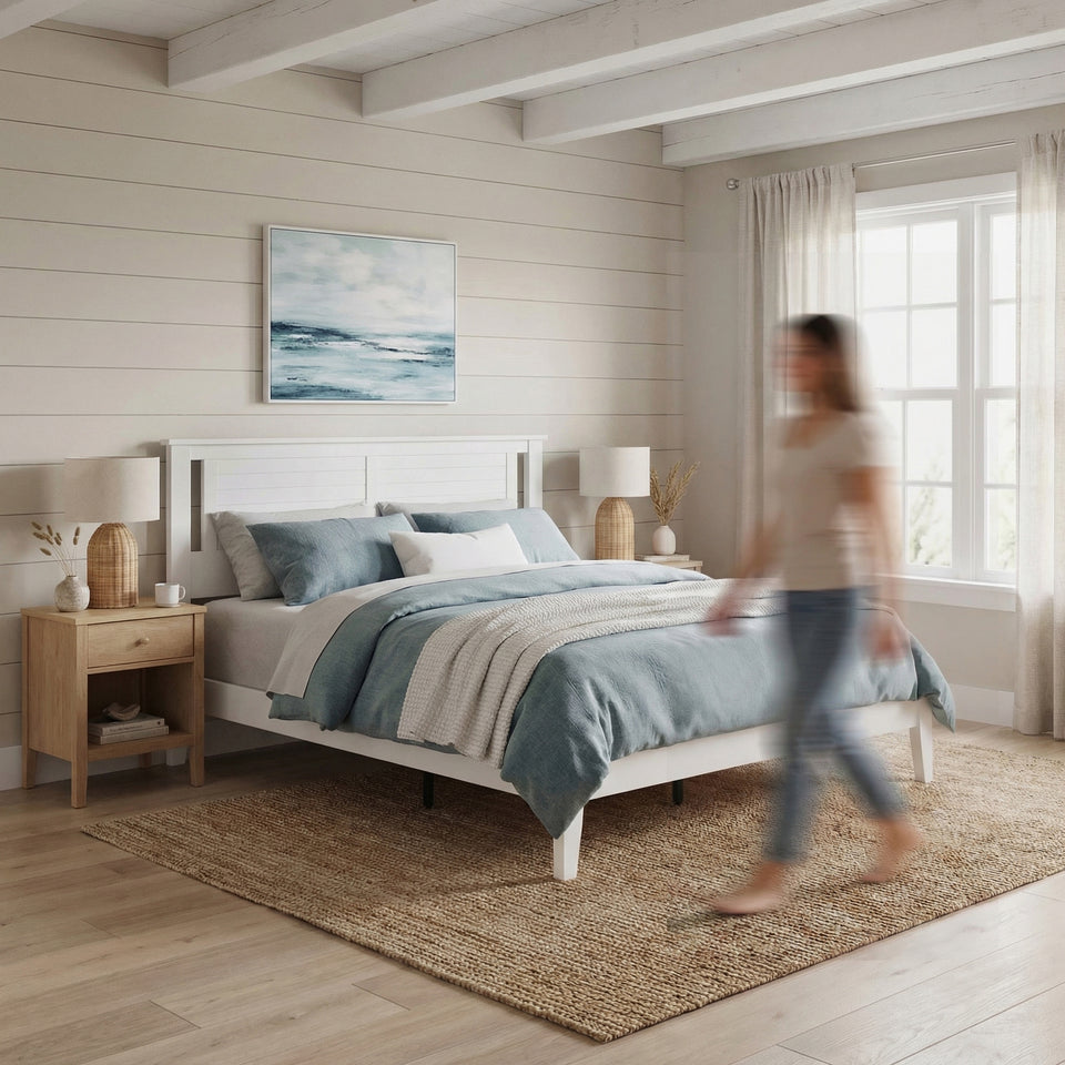 The Headboard That Goes With <em>Everything</em>