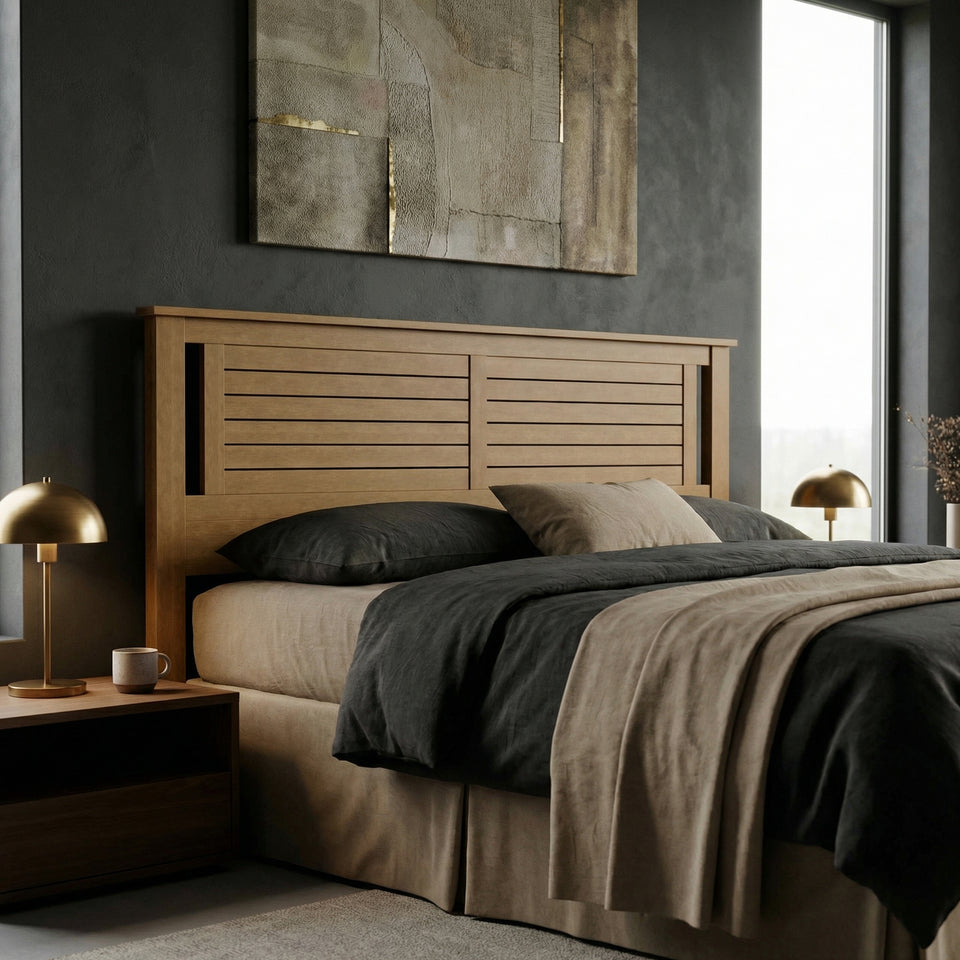A Headboard That Makes the <em>Whole Room</em>
